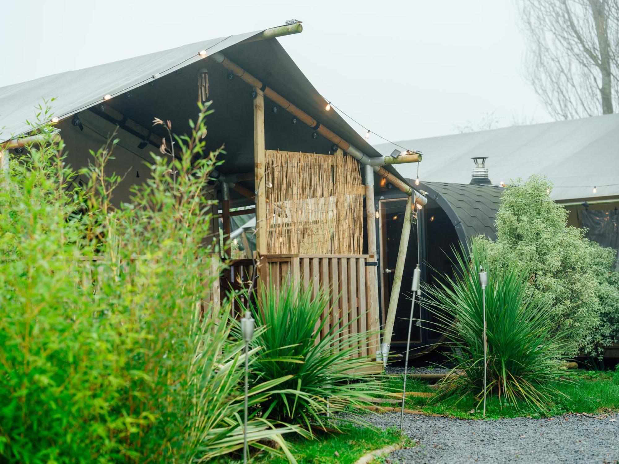 Sunset Retreats Safari Tent * Ombersley
